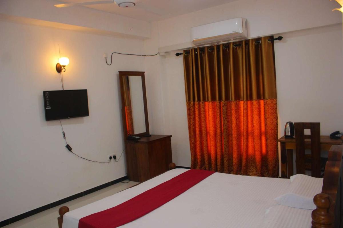 Heritage Eco Resort Kelaniya - Housity