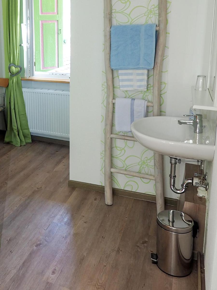 Landgasthof Zum Schwarzen Grat - Housity
