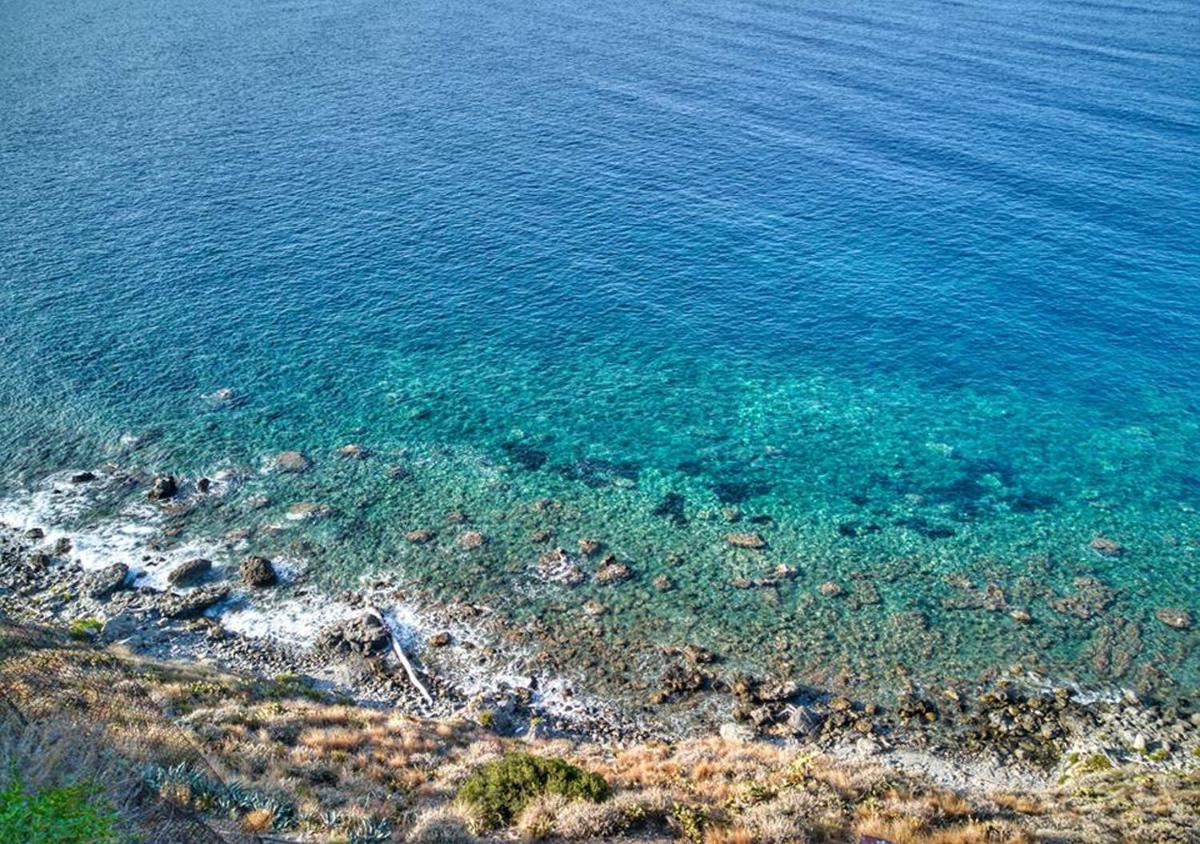 Baia Dei Delfini - Housity