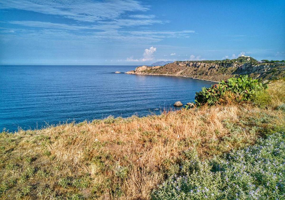 Baia Dei Delfini - Housity