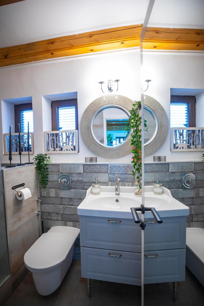 “Moment s“ pool house Trakoscan - Housity