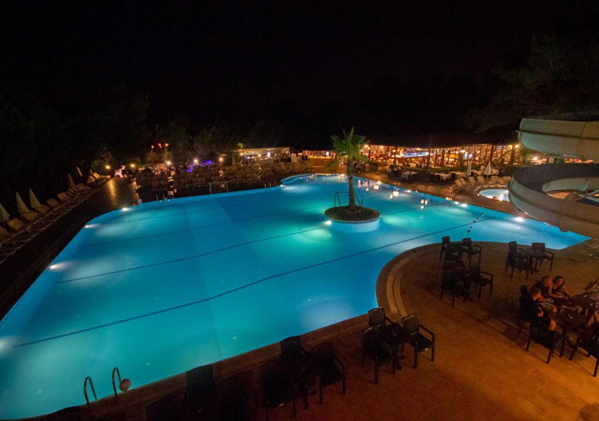 Hotel Greenland - All Inclusive - Housity
