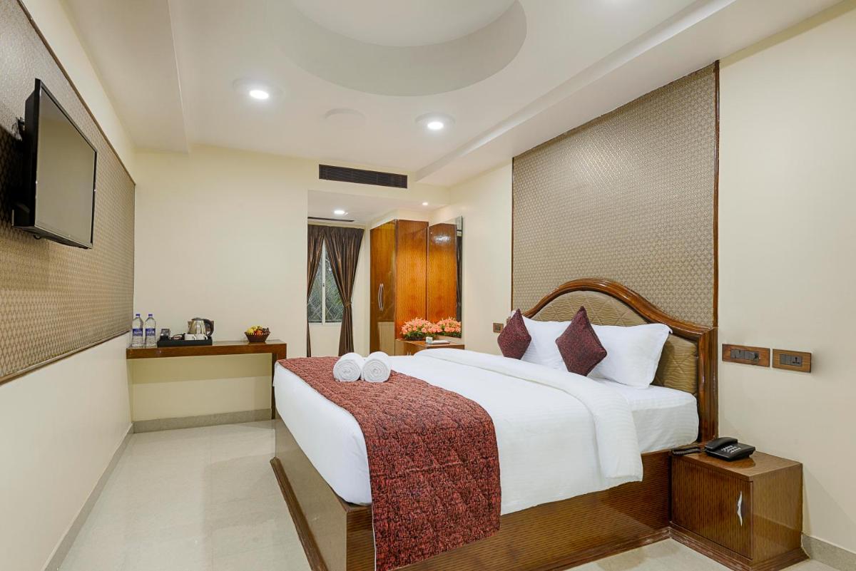 Hotel Ramraj Regency - Housity