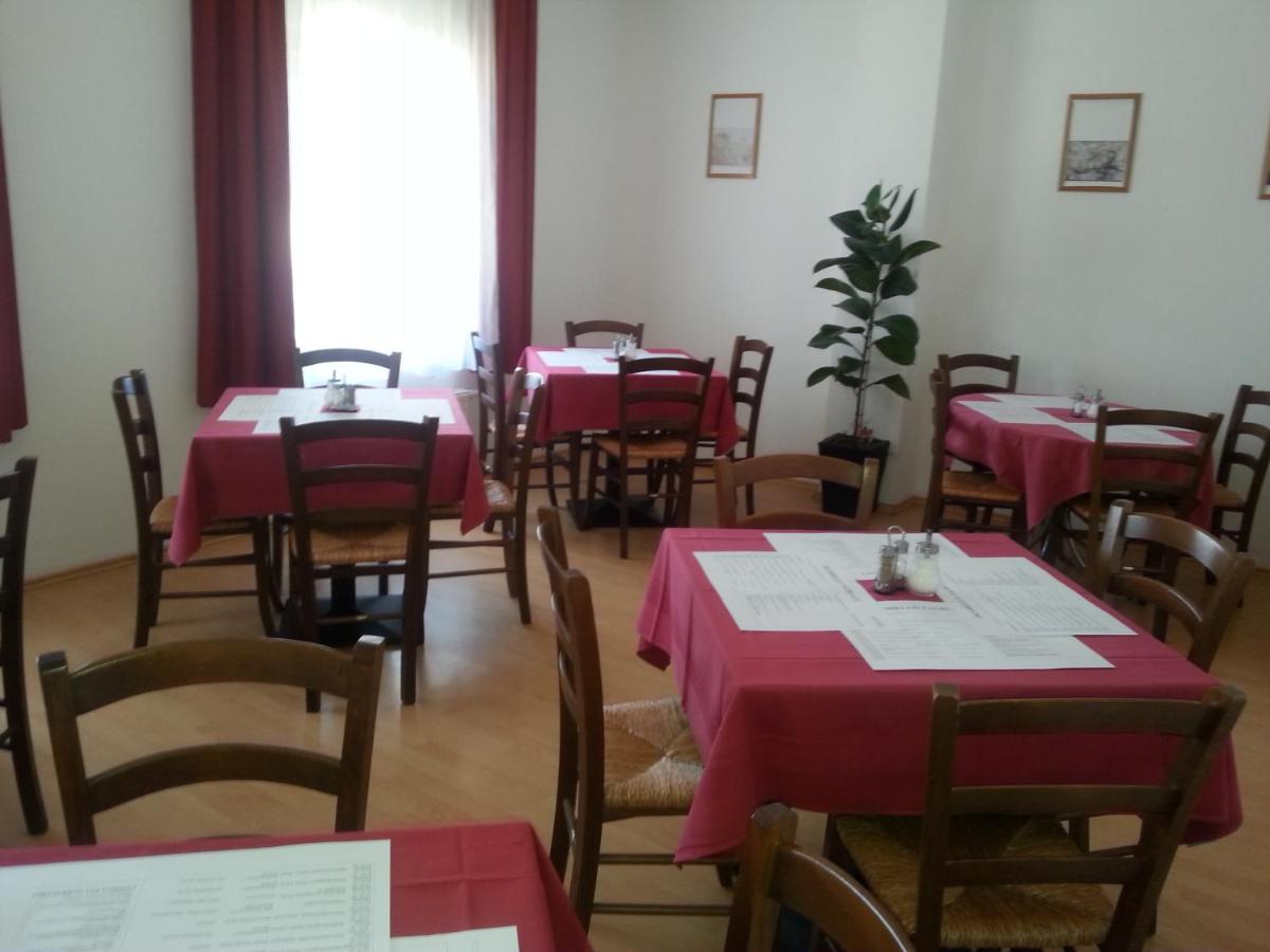 Picobello Herberge - Housity