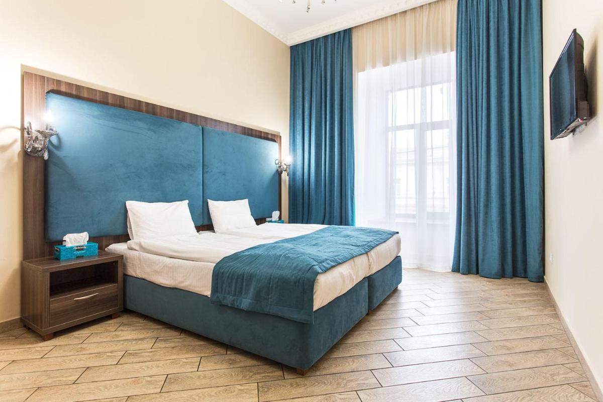 Hotel Baron - Housity