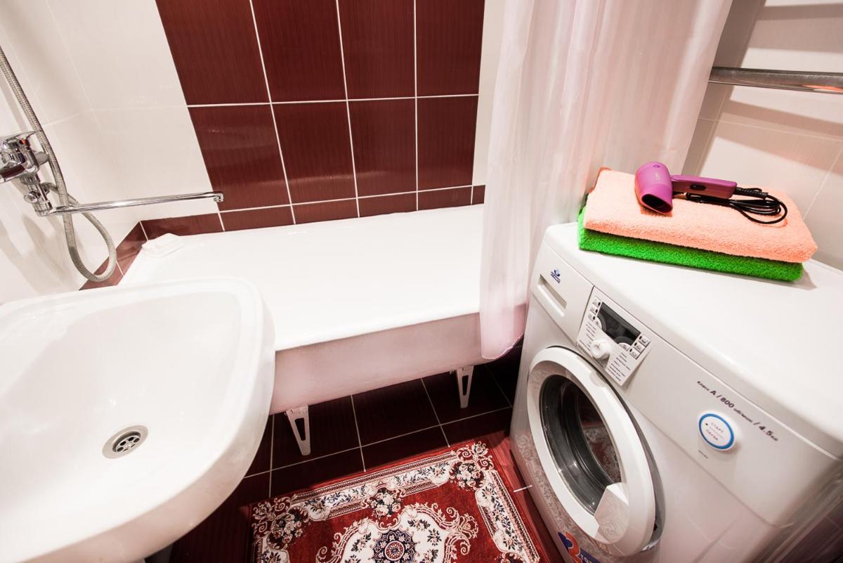 Trekhkomnatnye apartamenty - Housity