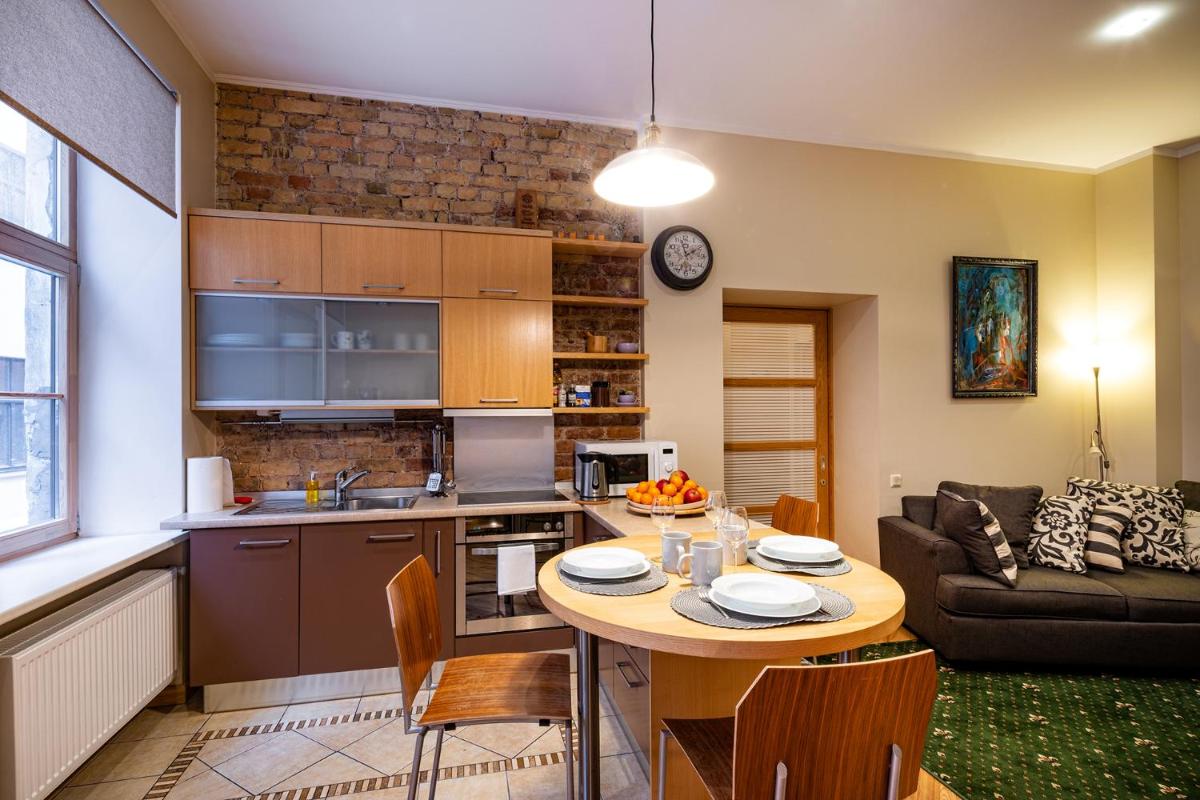 Kalnina Quiet Apartment in City Center - Housity