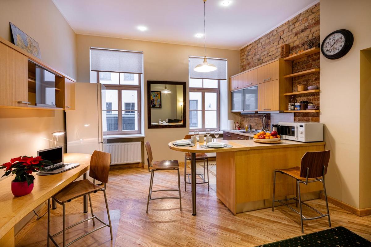 Kalnina Quiet Apartment in City Center - Housity