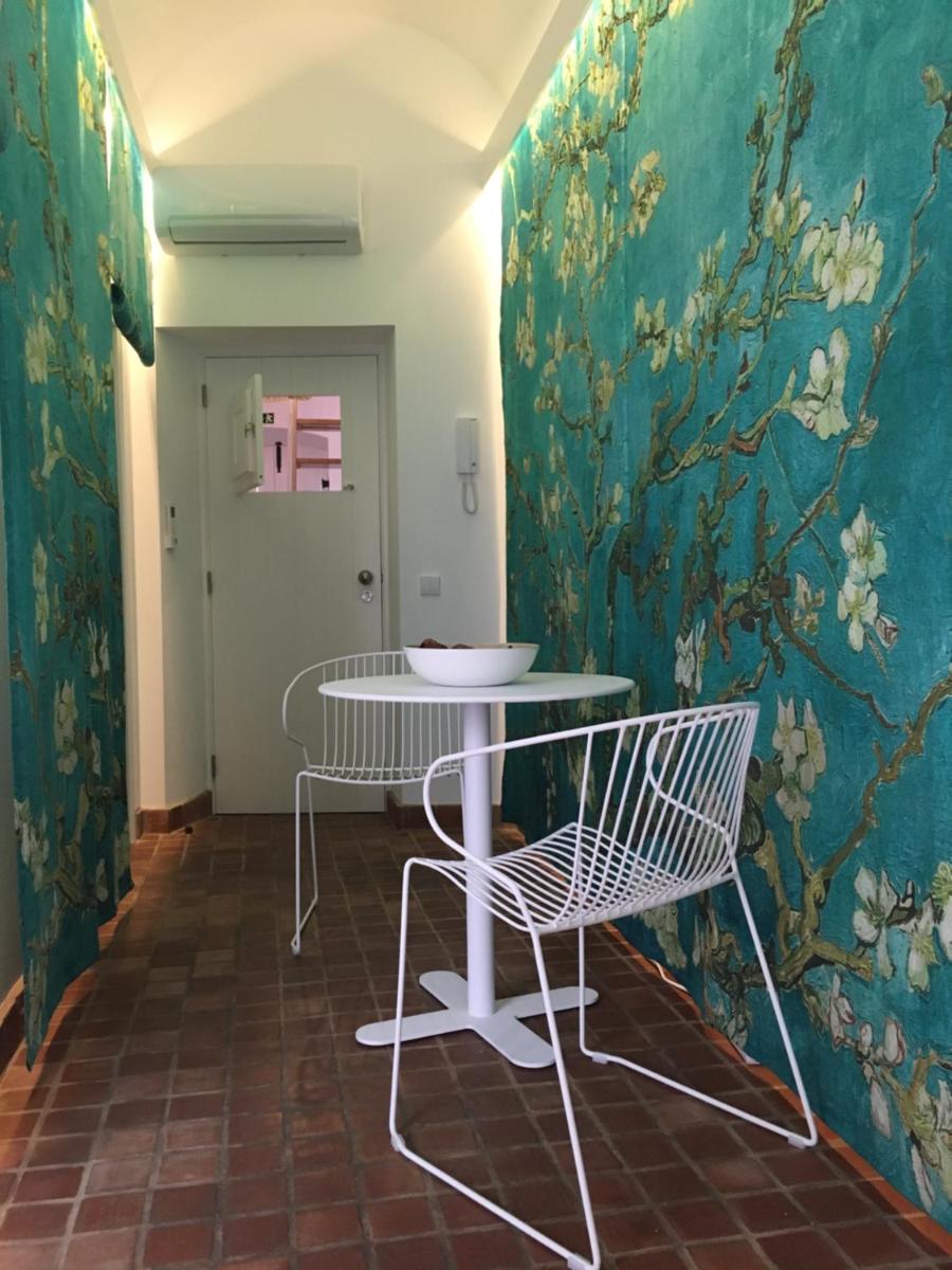 LUZZ me - Casa da Fuzeta - Housity