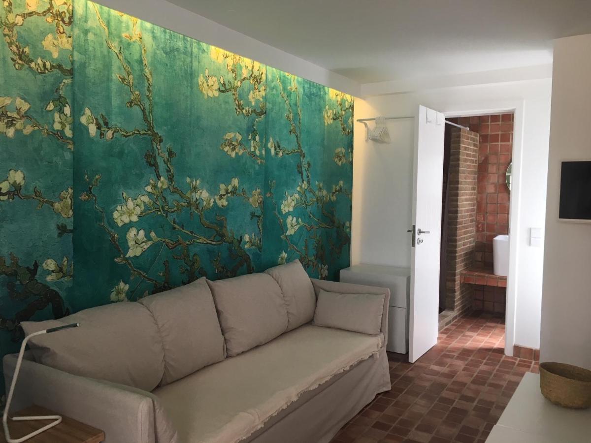 LUZZ me - Casa da Fuzeta - Housity