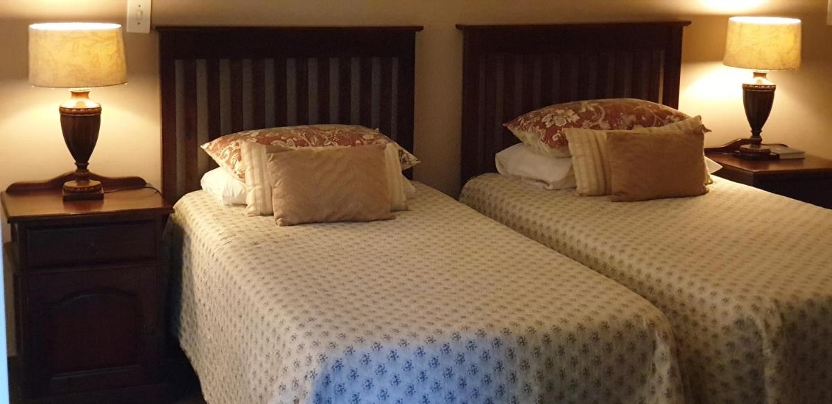 The Village Guest House - Housity