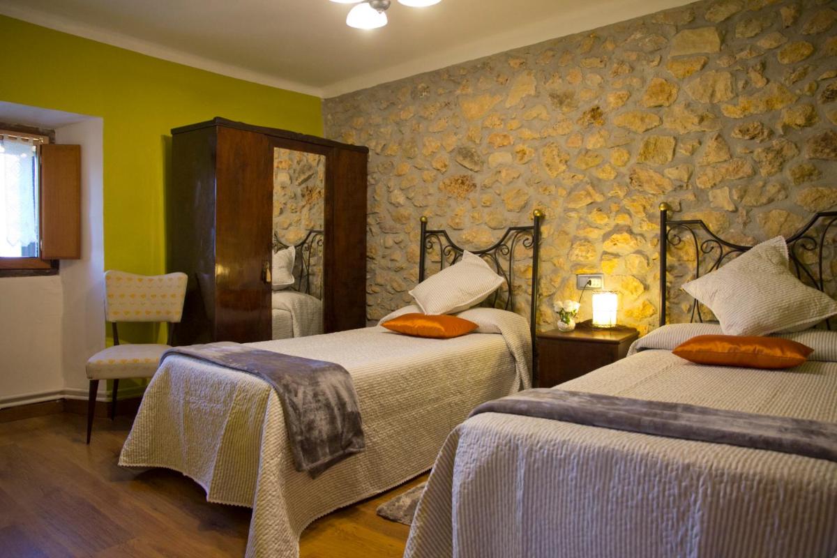 Casa Rural Lazkano en Sierra de Urbasa - Housity