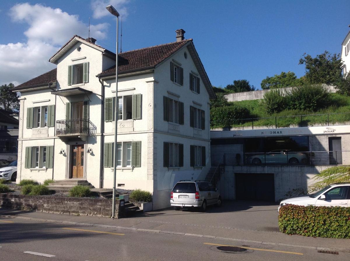 Hostel Seeburg - Housity