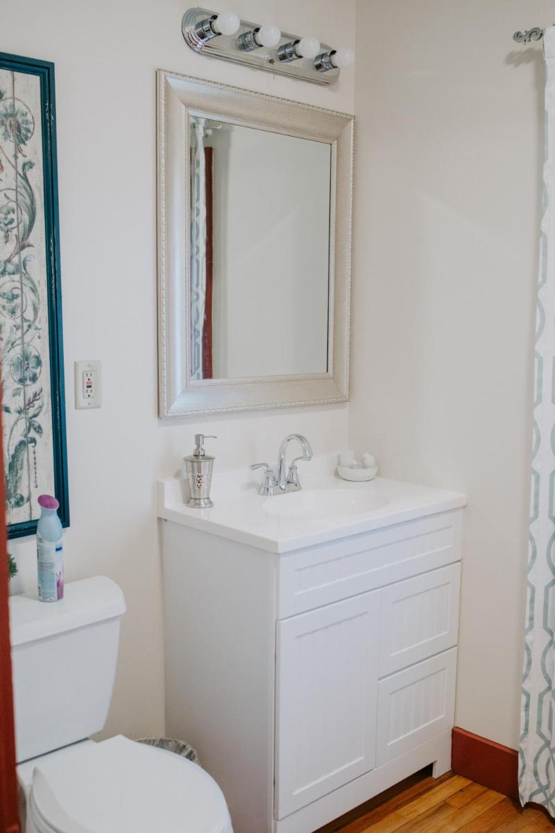 Maison Mouton Bed & Breakfast - Housity