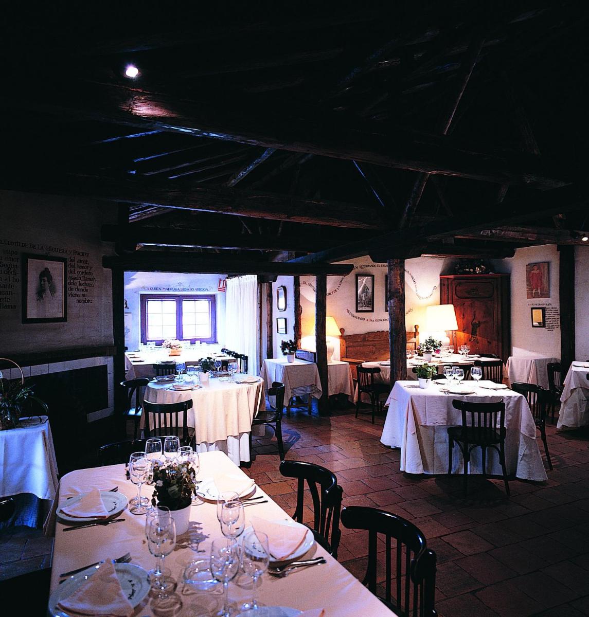 Hotel El Rancho - Housity