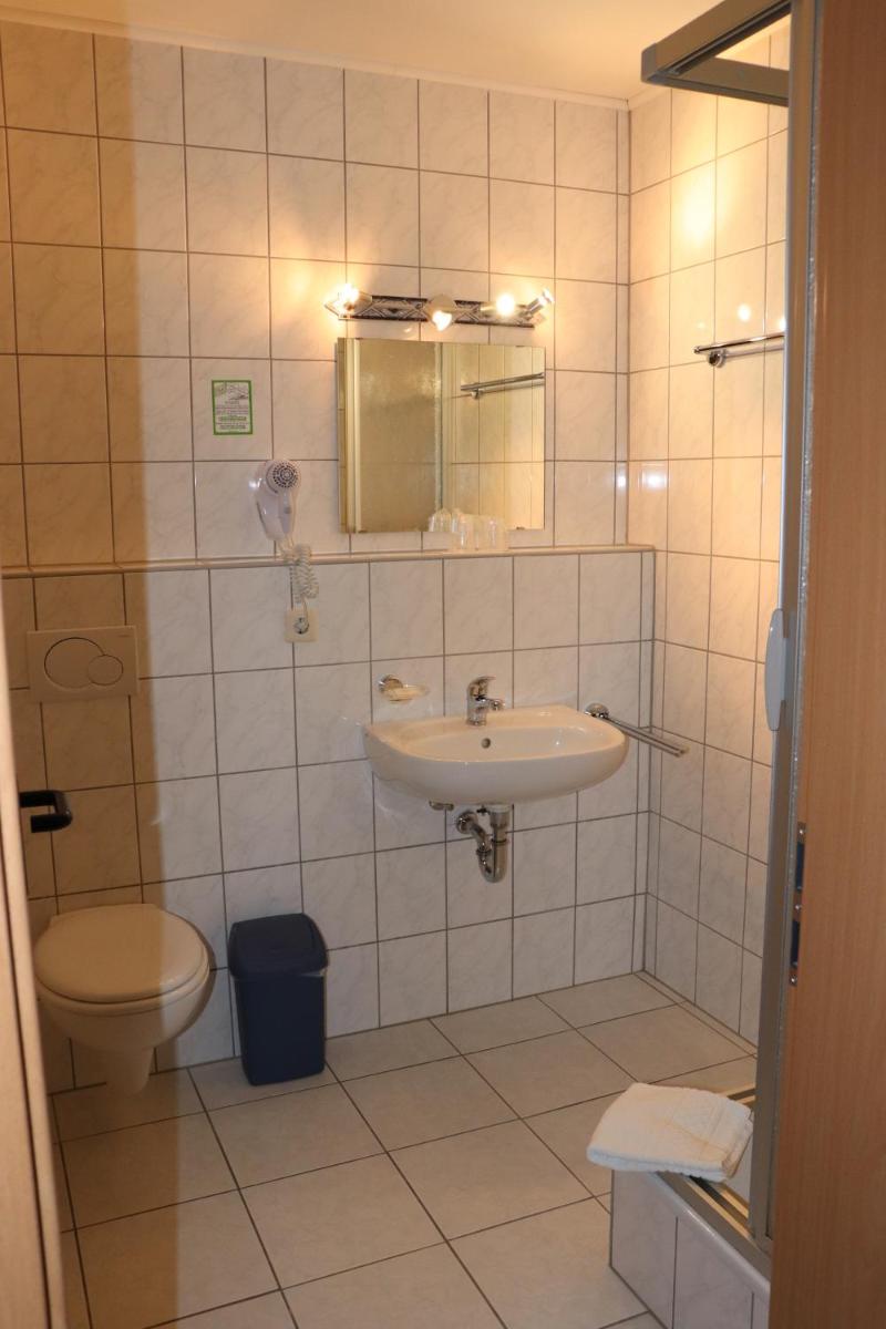 Hotel Saar - Housity