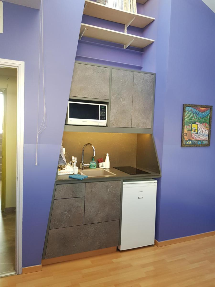 Bright, inviting, unique architecture, great location flat - Housity
