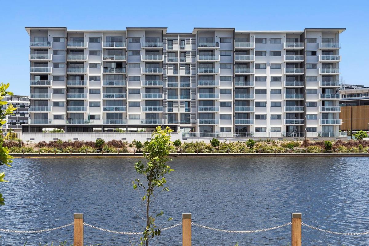 North Shore Oceanside Kawana - Housity
