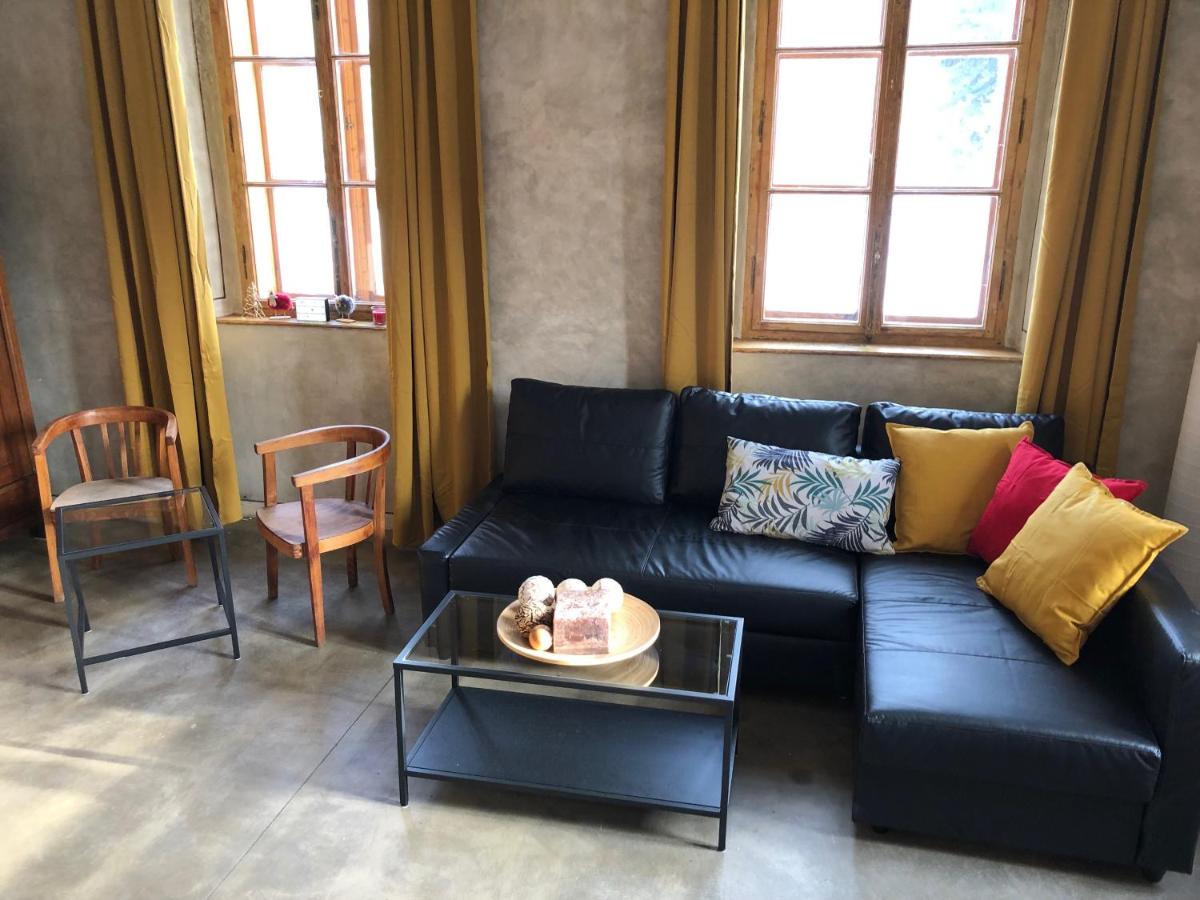 Apartmány 83 - Housity