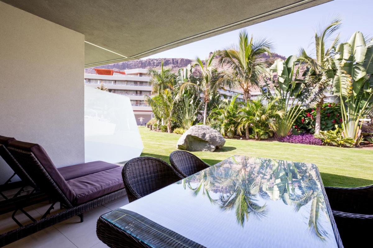 Jardín al aire libre en Radisson Blu Resort & Spa, Gran Canaria Mogan