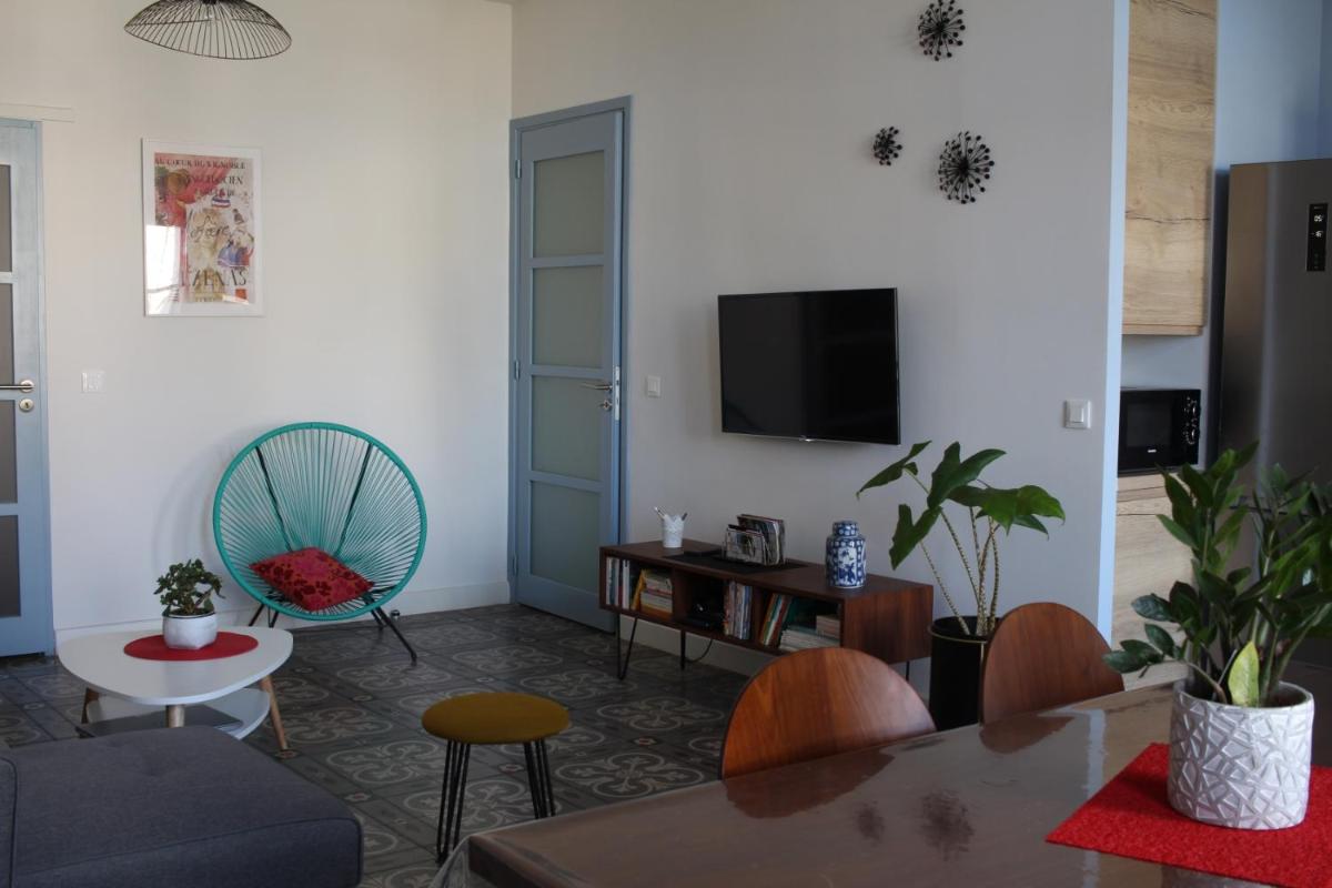 Chez Marie Louise - Housity