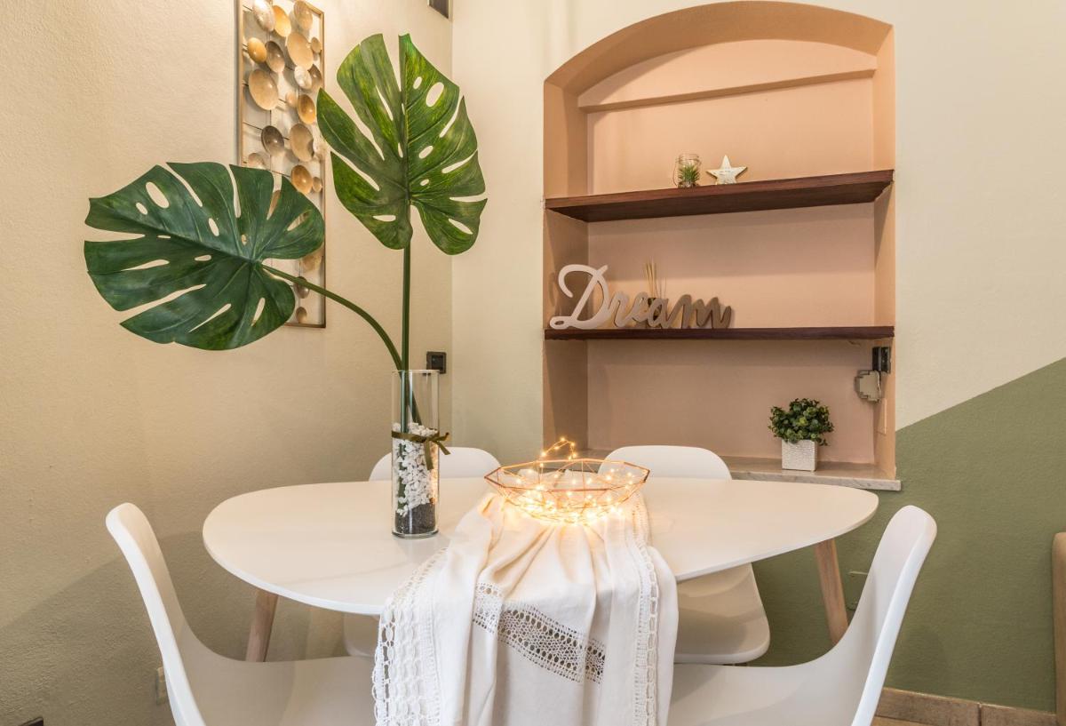 Boutique Apartments Collection-La Grande Bellezza - Housity