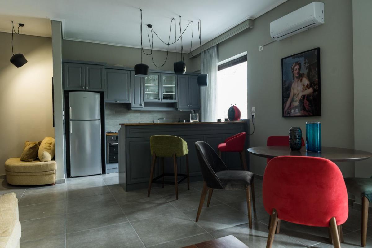 LOTOS HOUSE - Housity