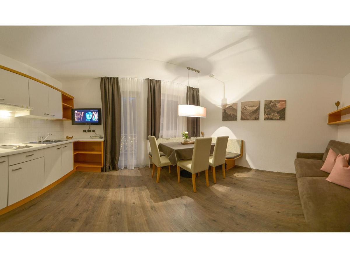 Apparthotel Central - Housity