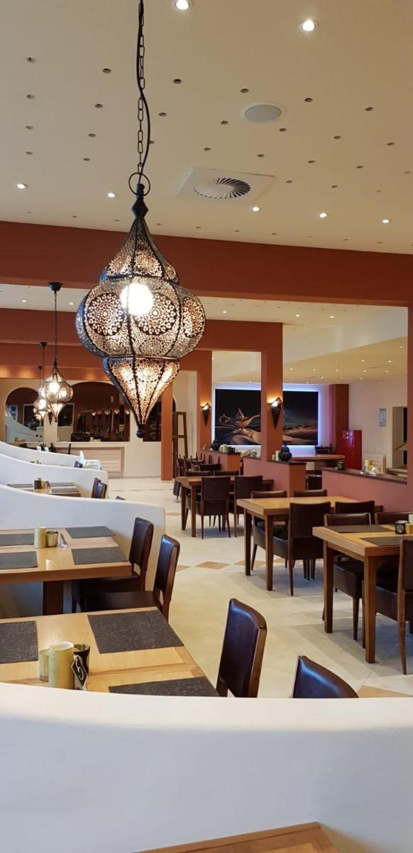Hotel Imota - Housity