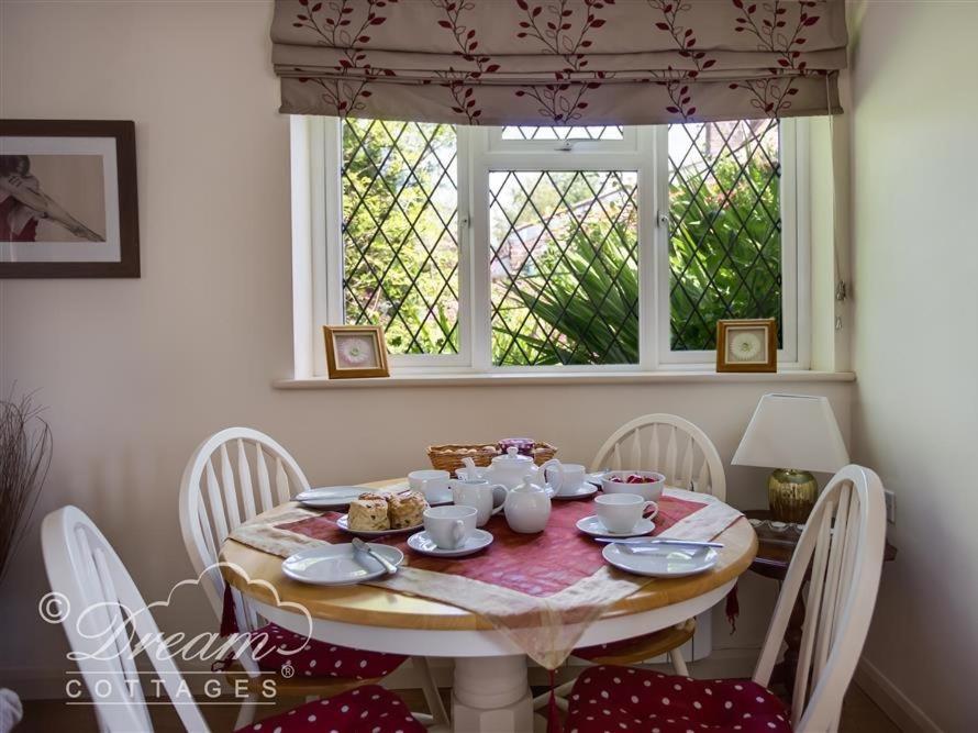Toll Lodge - Housity