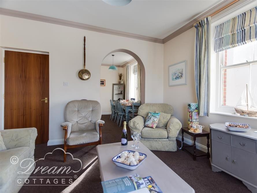 Buccaneer Cottage - Housity