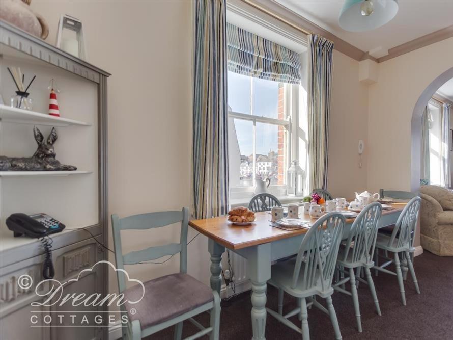 Buccaneer Cottage - Housity