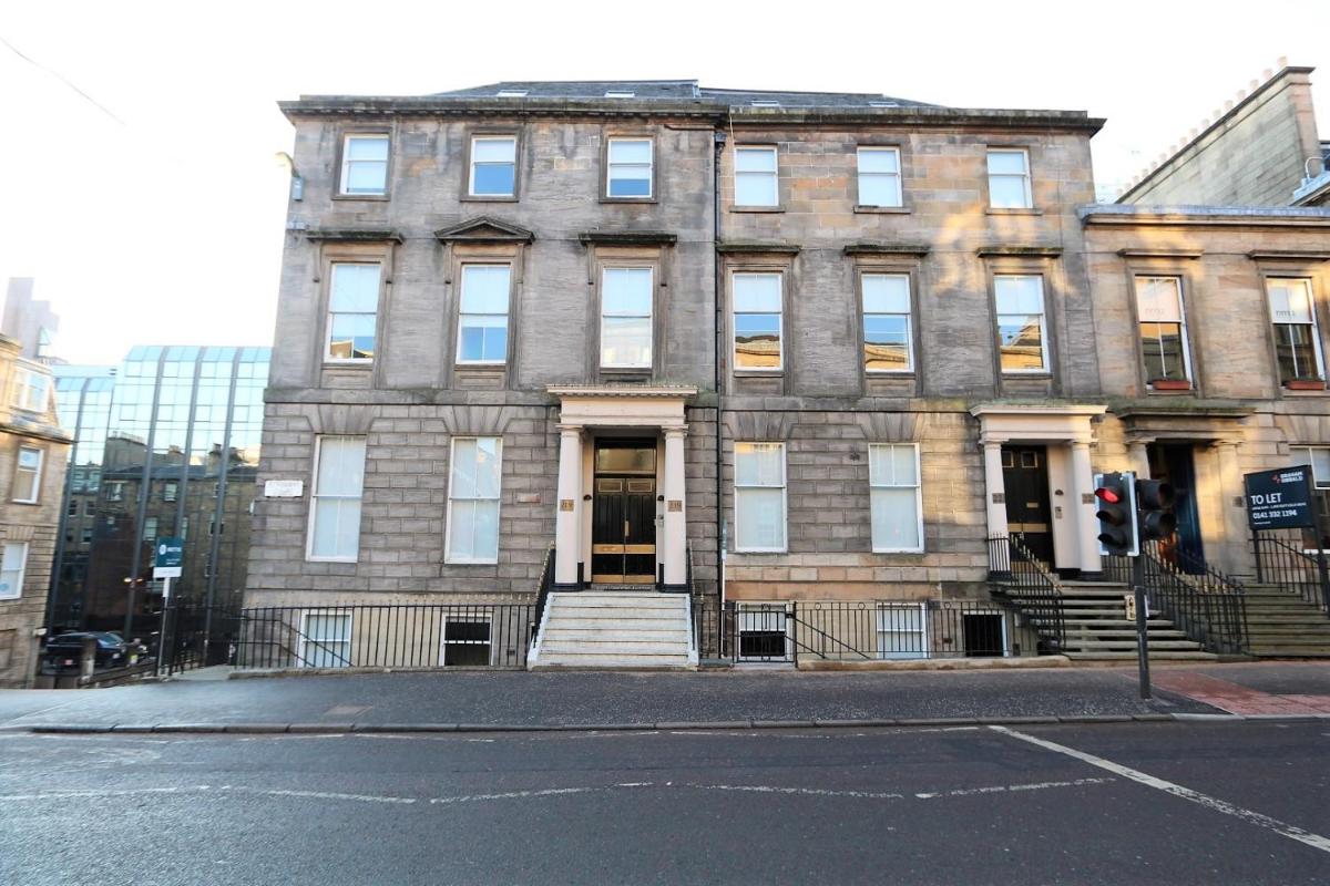 Dreamhouse Apartments Glasgow St Vincent Street - Housity
