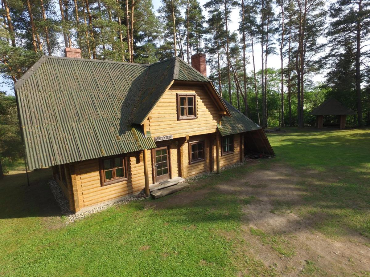 Avotnieki - Housity