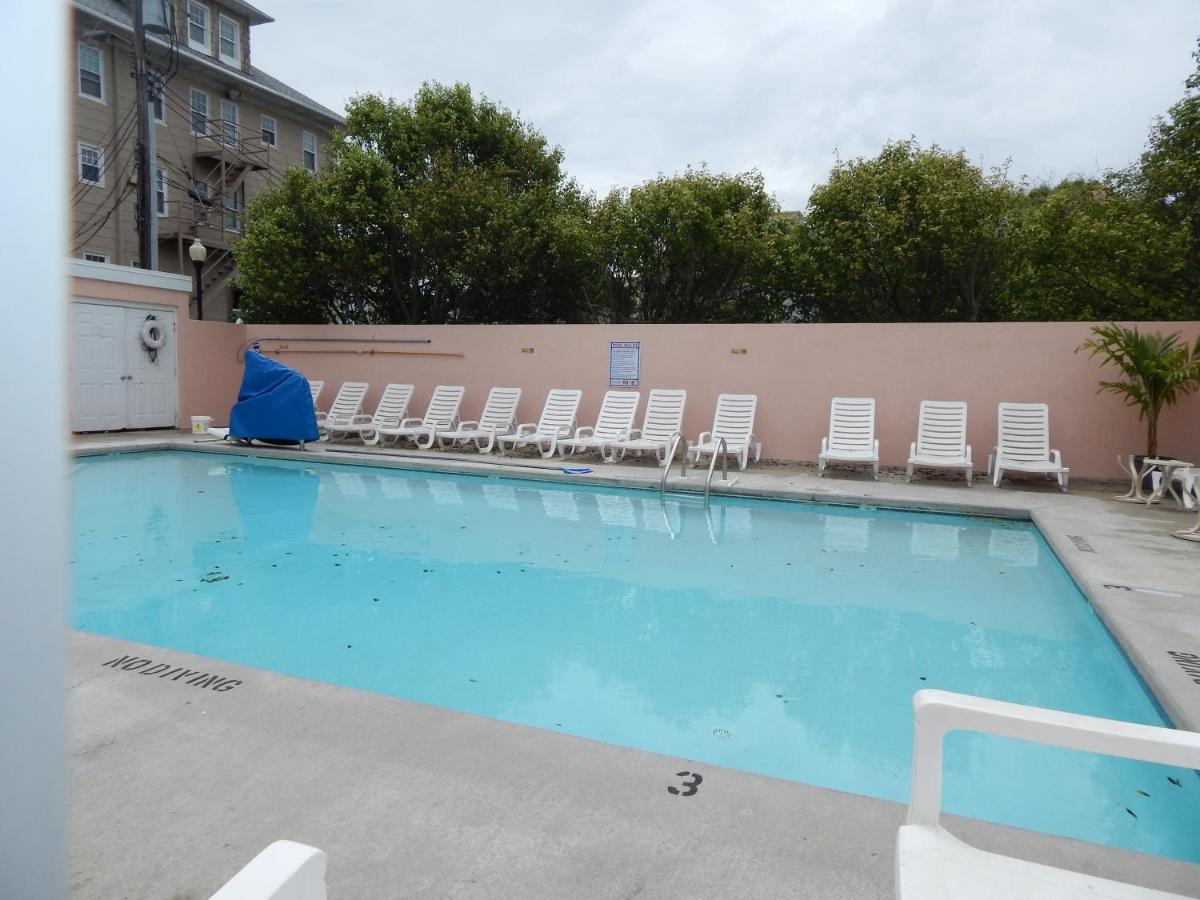 Paradise Plaza Inn - Housity