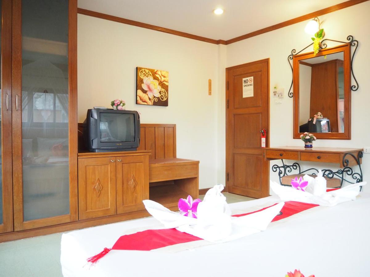 Your Place Inn - Housity