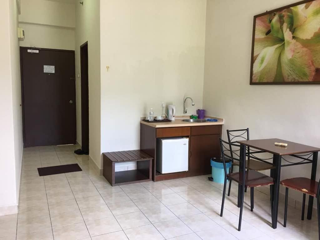 Homestay Suria Bukit Merah - Housity