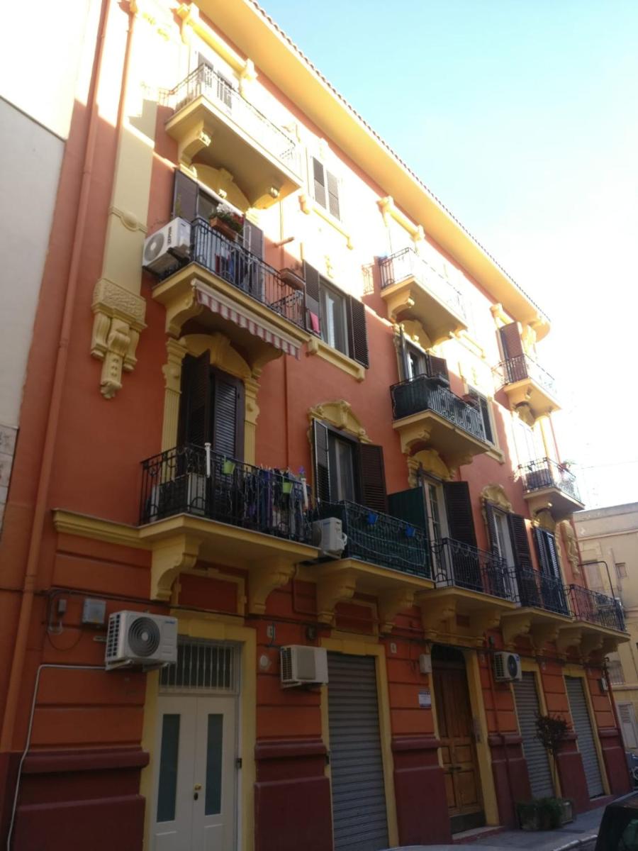 4 Via Valona - executive luxury apartment - Housity