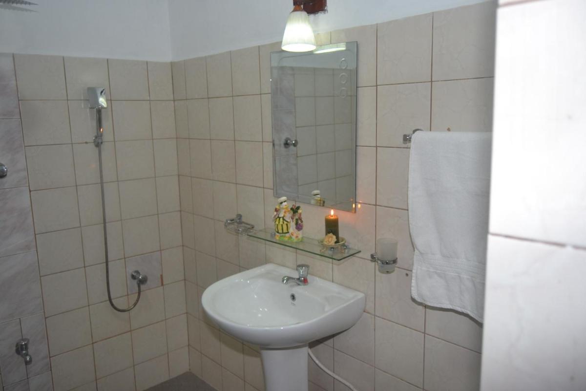 Kuma Beach side Villa - Housity