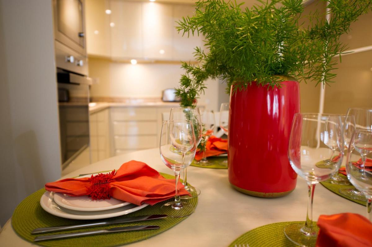 A cozinha ou kitchenette de Pestana Madeira Beach Club