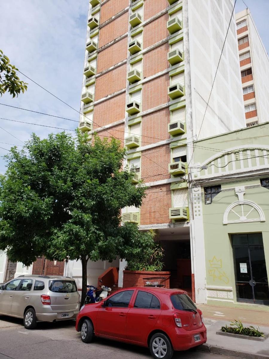 COLON 66 Departamento Temporario ideal familia - Housity
