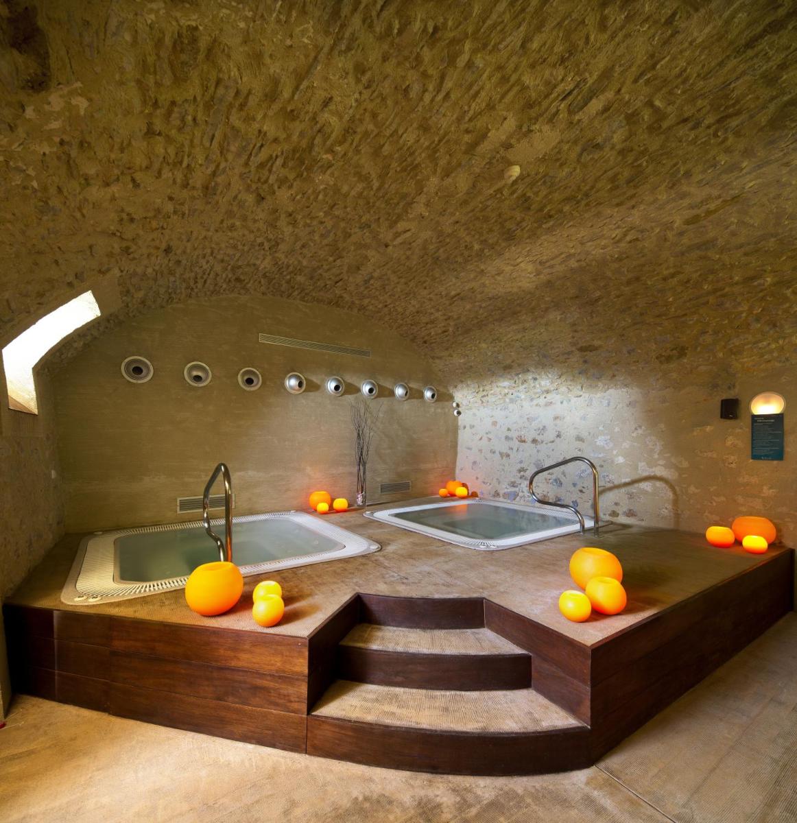 Cama o camas de una habitación en URH - Hotel Molí del Mig