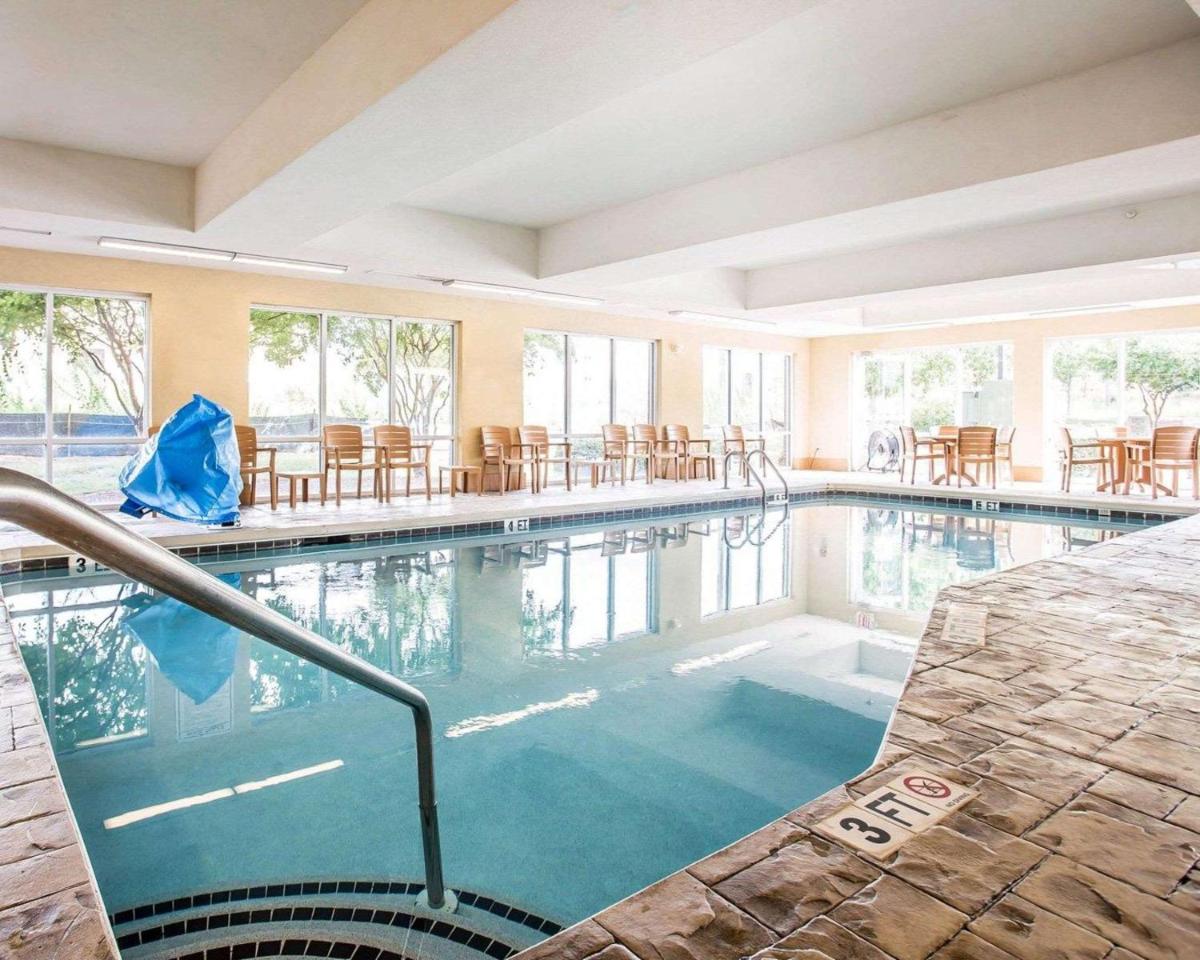 Comfort Suites Rock Hill Manchester Meadows Area - Housity