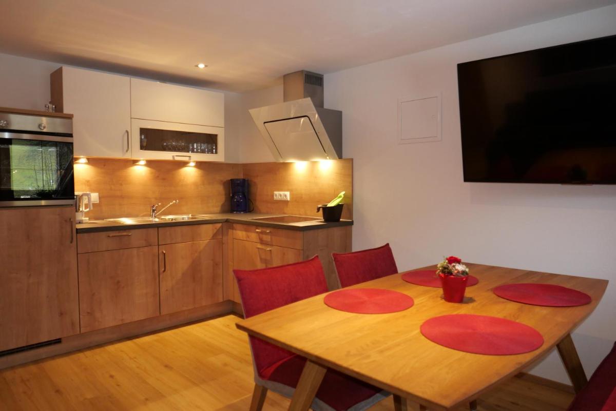 Chalet & Almhostel Alpenperle - Selbstversorger Unterkunft - Housity
