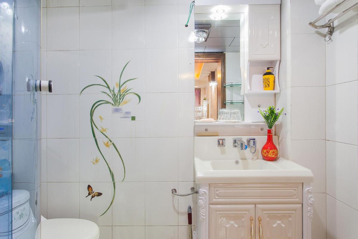 Ting Yu Ge ApartHotel - Housity