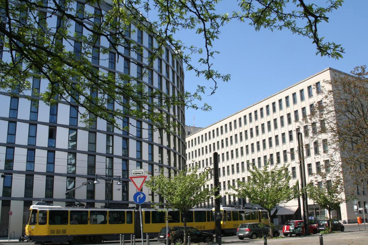 Holiday at Alexanderplatz Apartments - Housity