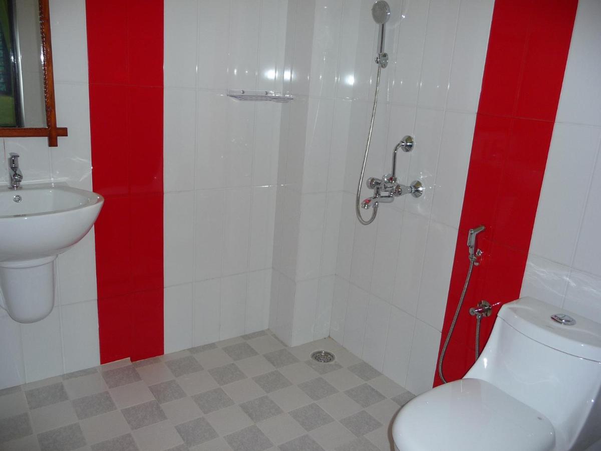 Ganesh Ayurveda Holiday Home bed and breakfast - Hizvo