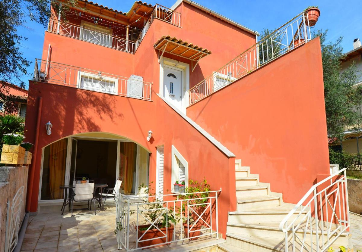 Helen Corfu House - Housity
