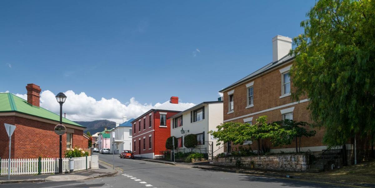 Suitetrails - Battery Point Boutique Accommodation