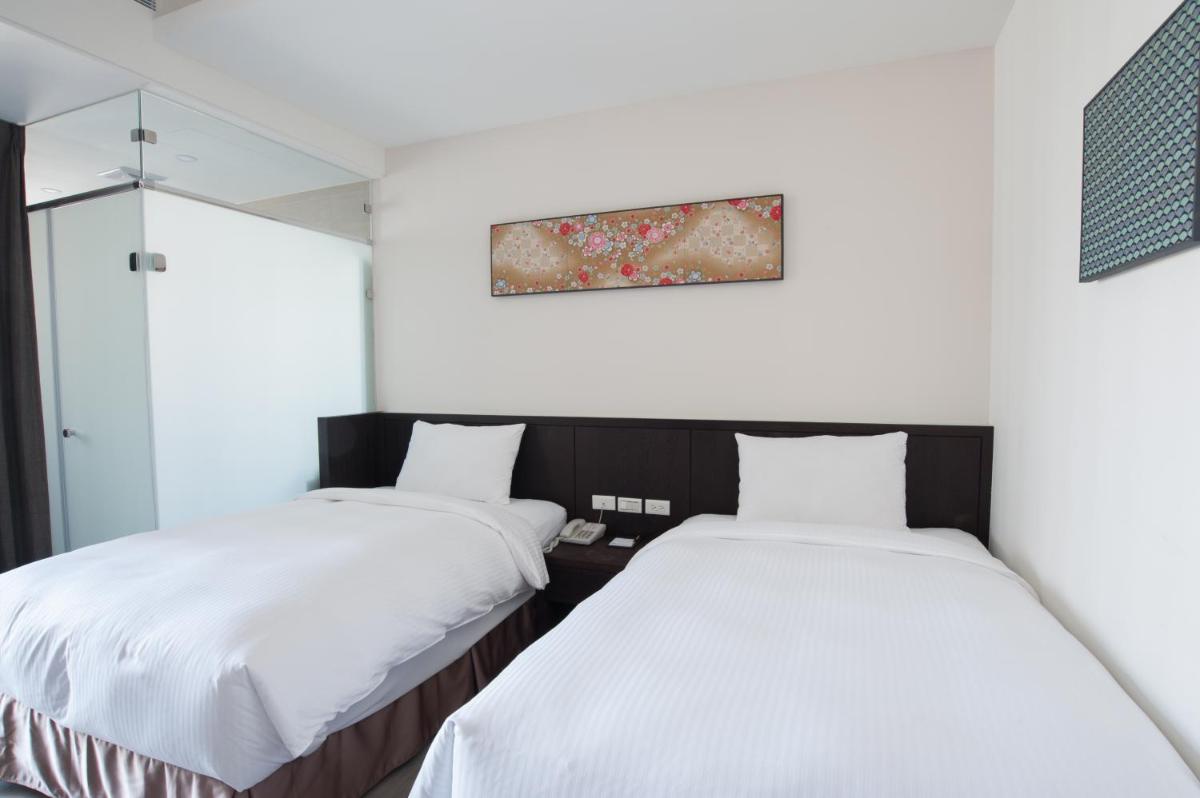 Joy Inn - Housity
